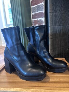Mix No. 6 Black Platform Ankle Boots 9.5